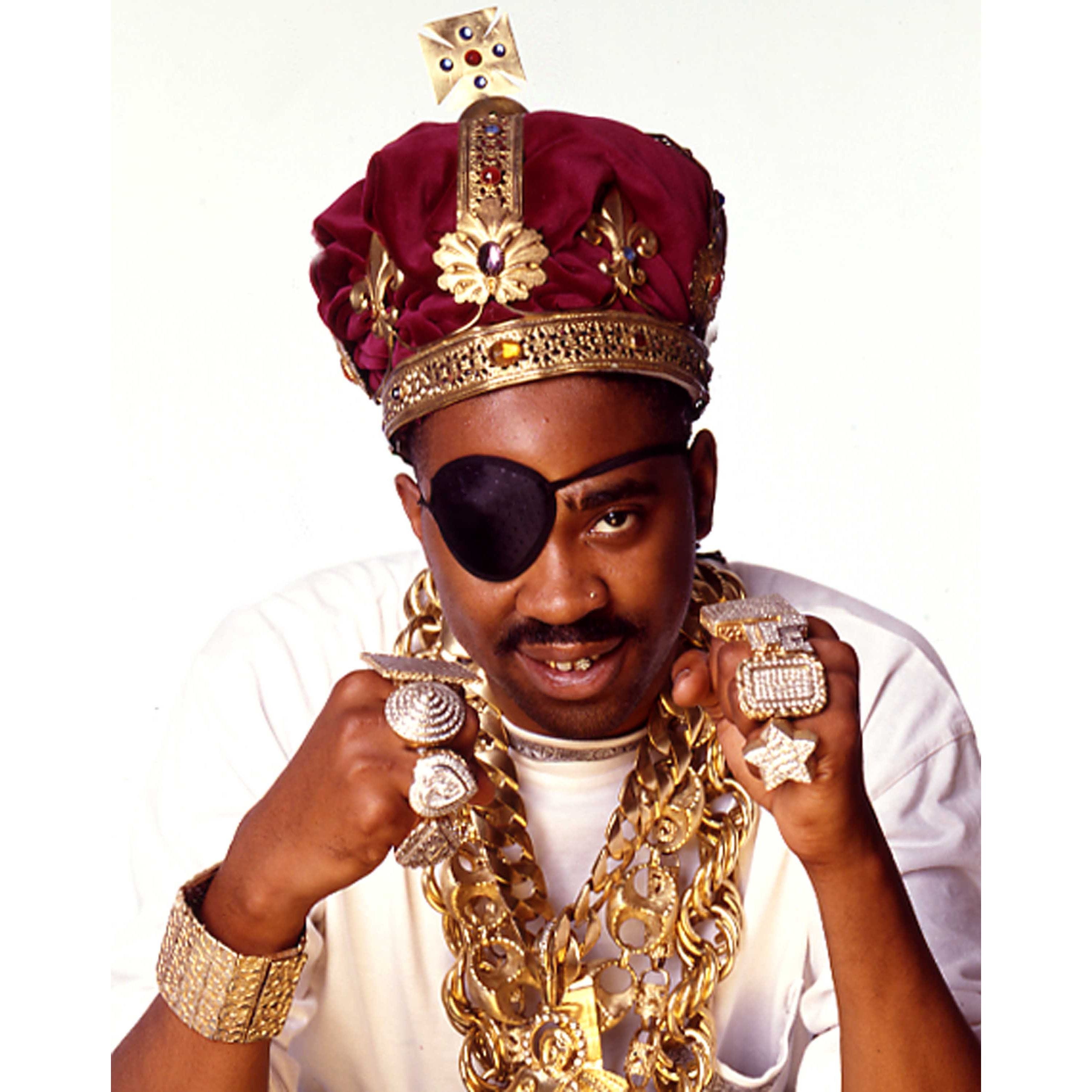 gold chain rappers wear